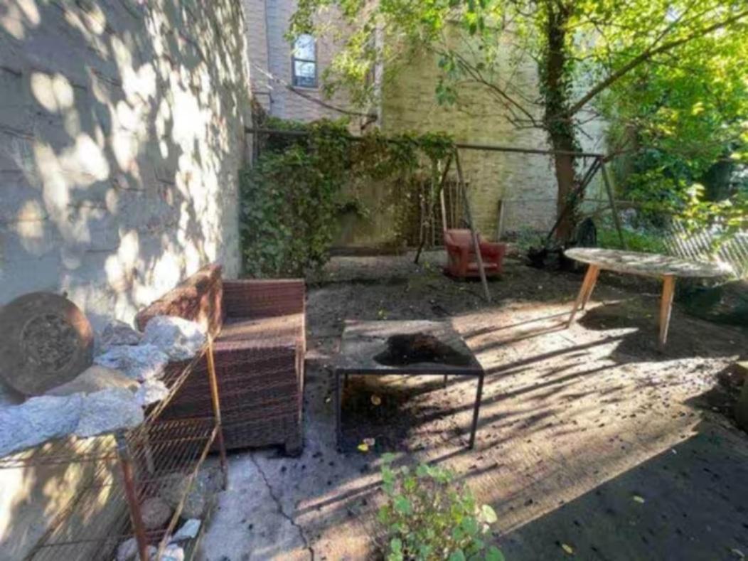 Spacious Room For 4 People In Williamsburg ! New York Exterior foto